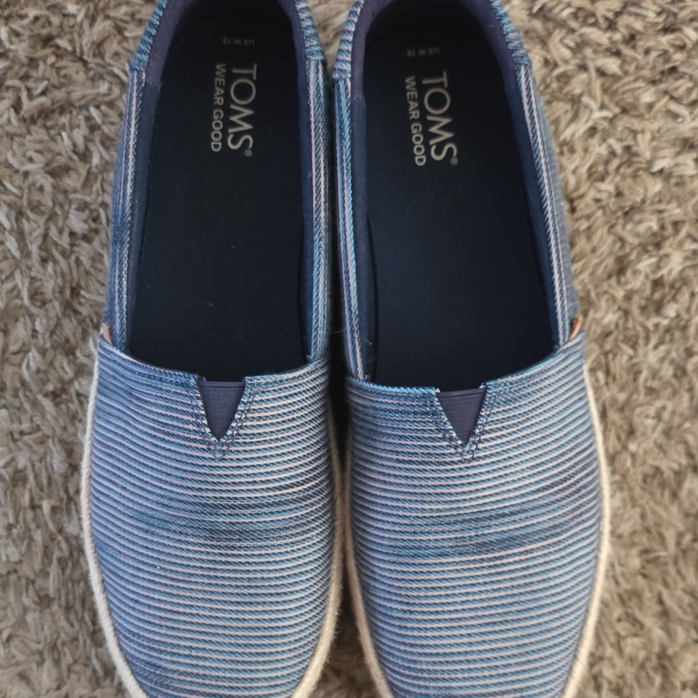 TOMS Blue Stripe Slip-On Shoes